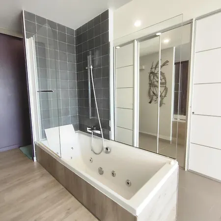 315, Port Ambonne, Village Naturiste Cap D'agde Appartement