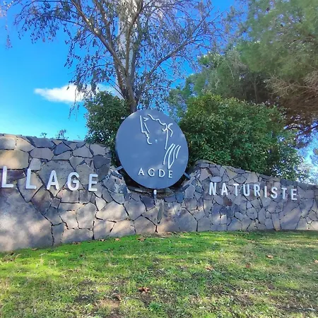 315, Port Ambonne, Village Naturiste Cap D'agde * Agde